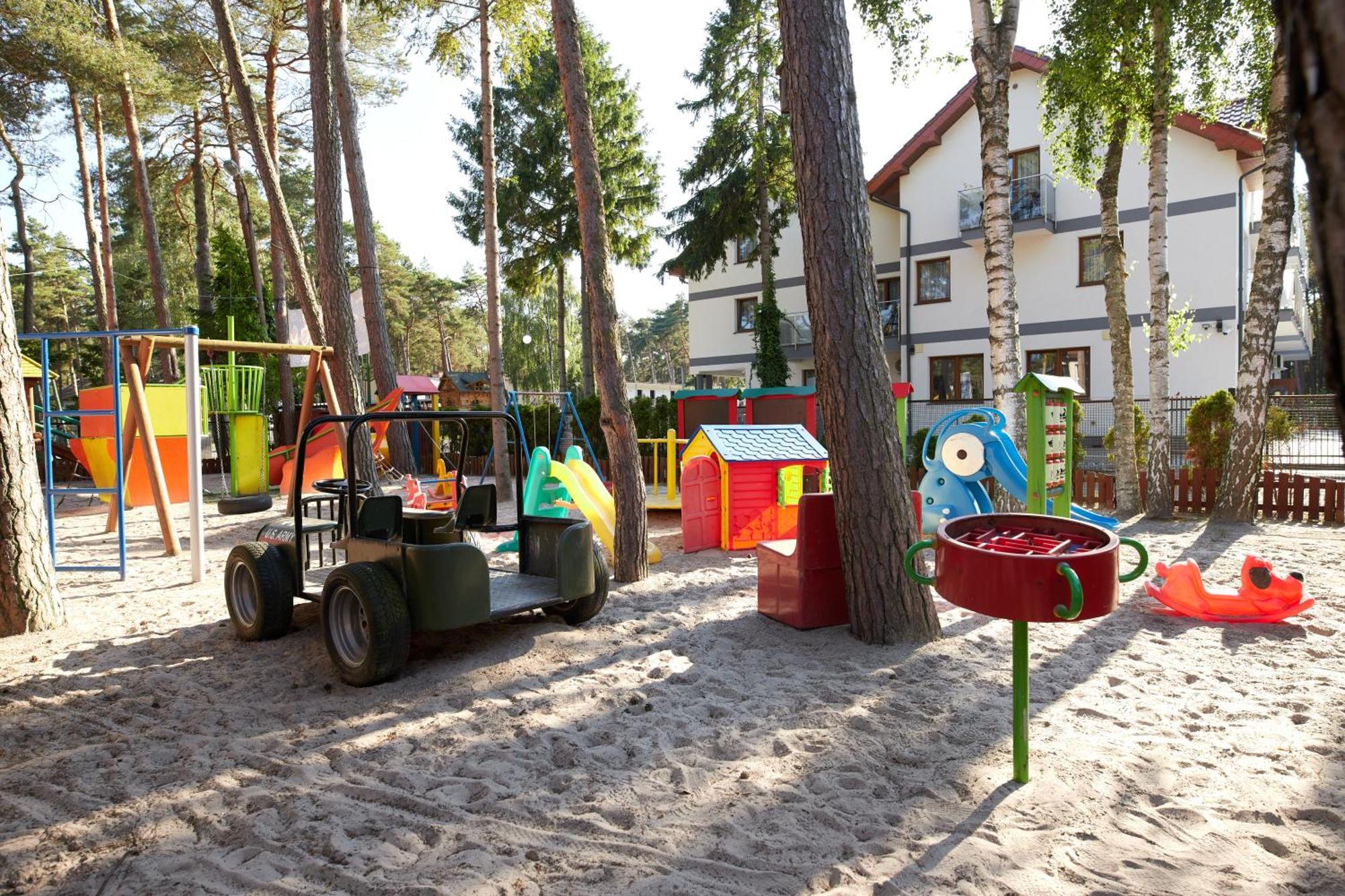 Osrodek Wypoczynkowy Relaks I Apartamenty Leba Exterior foto
