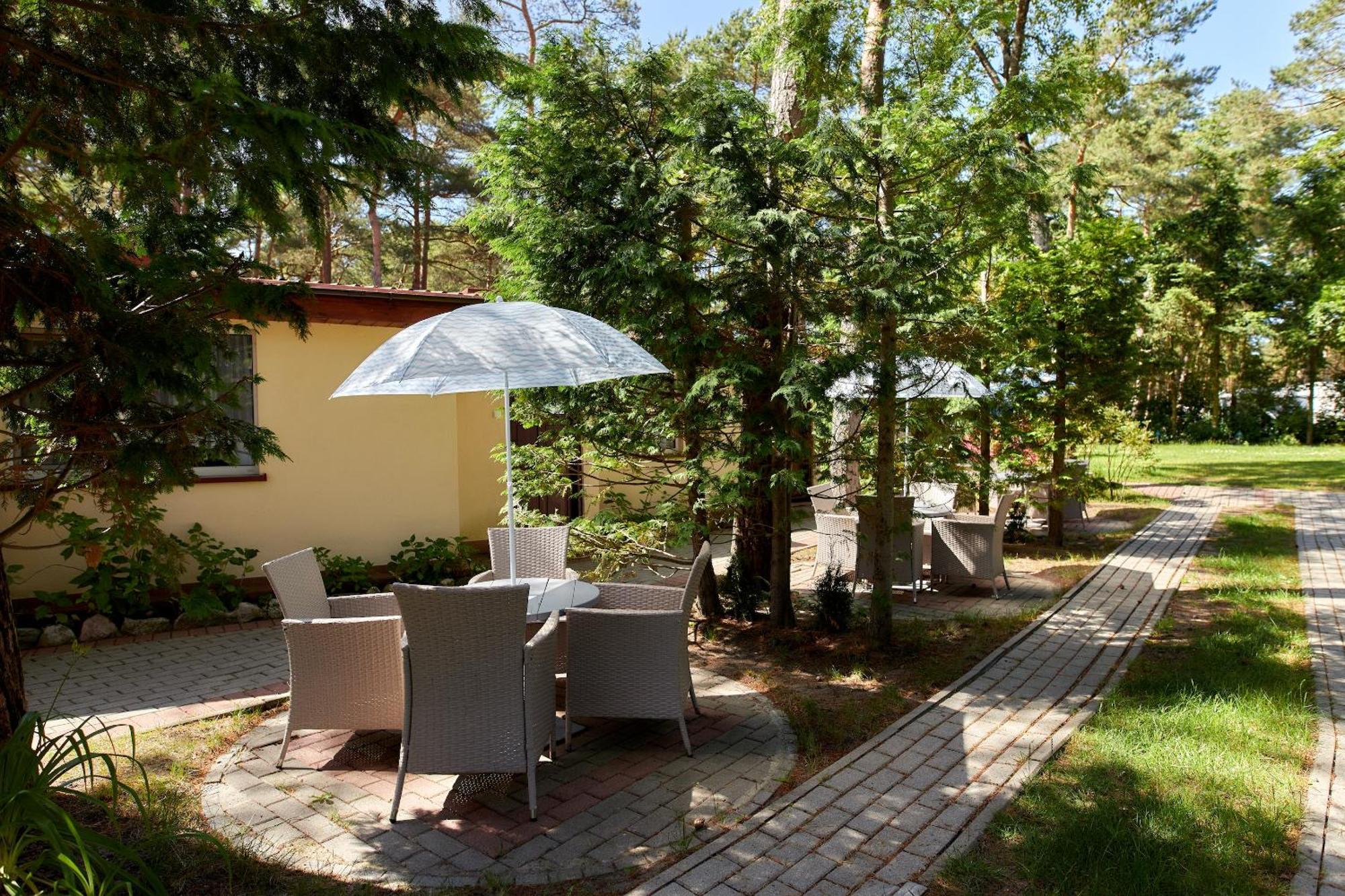 Osrodek Wypoczynkowy Relaks I Apartamenty Leba Exterior foto